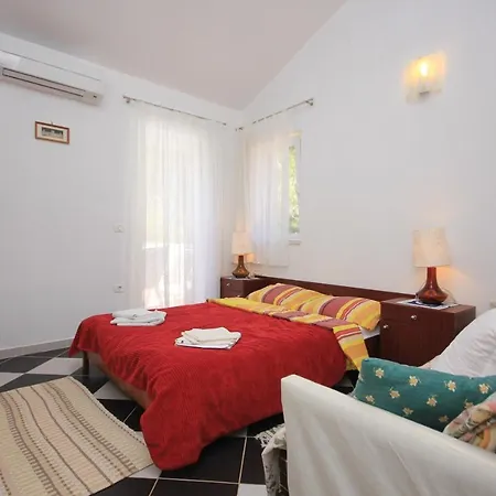 Apartmán By The Sea Artatore, Losinj - 7935 Čunski