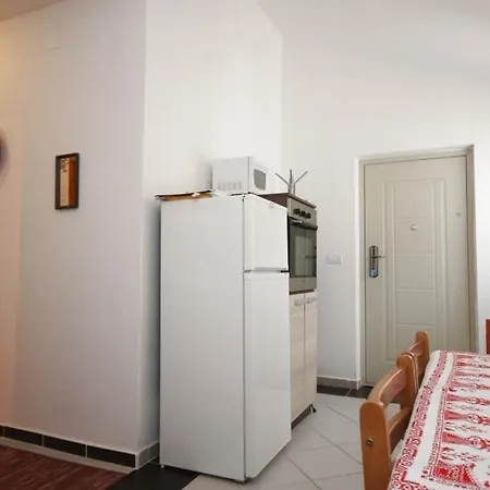 By The Sea Artatore, Losinj - 7935 *