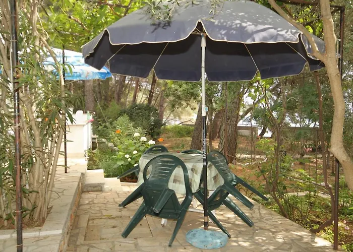 Apartman By The Sea Artatore, Losinj - 7935 *